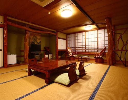 グループ和室◆17.5畳の広々としたお部屋