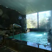 Pemandian radon wanita