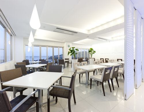 ・【レストラン　イル・マーレ】