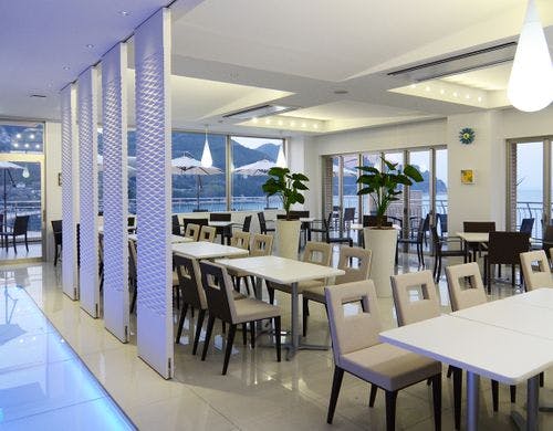 ・【レストラン　イル・マーレ】