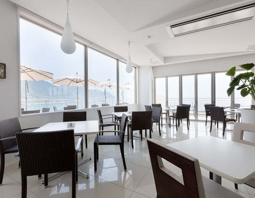 ・【レストラン　イル・マーレ】