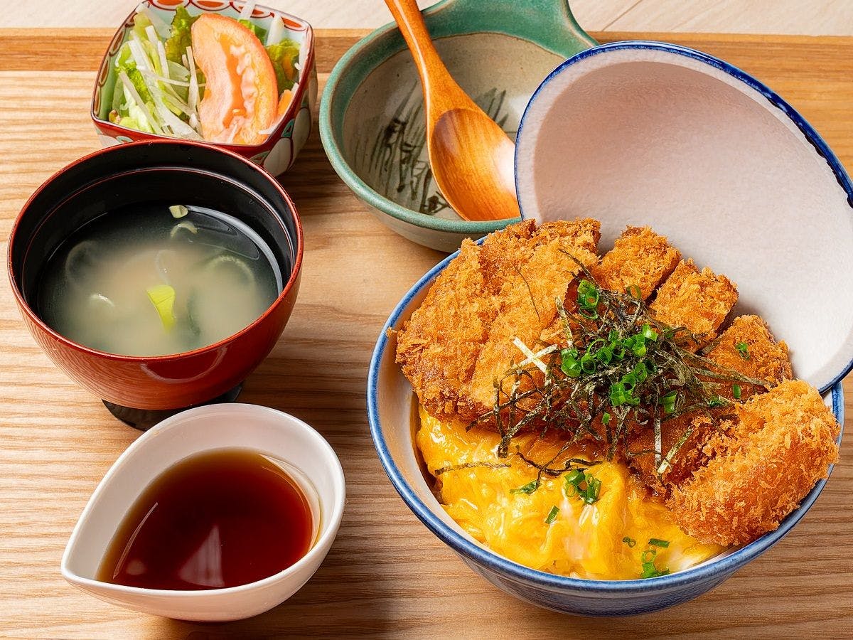 Katsudon Babi Hitam Kagoshima dari Peternakan Nanshu