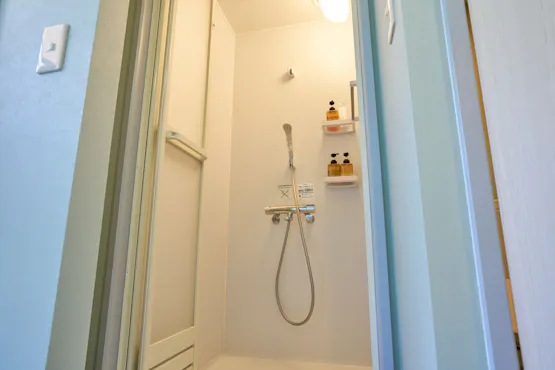 ห้องอาบน้ำฝักบัว