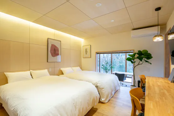 Bedroom, 2 double beds