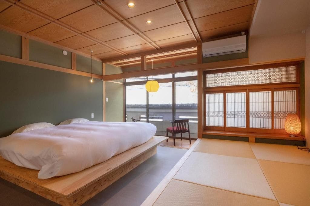 Co-living & Cafe SANDO