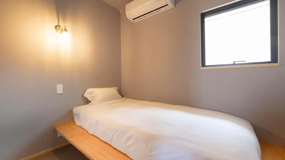 Co-living & Cafe SANDO