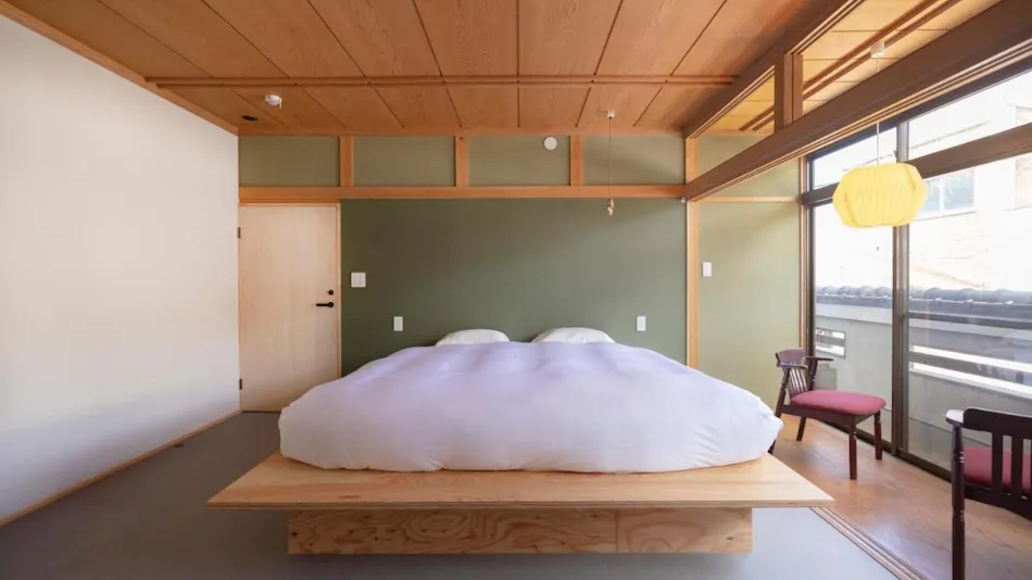 Co-living & Cafe SANDO