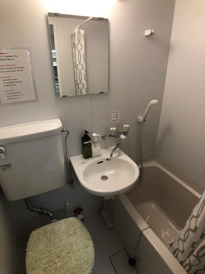 ห้องน้ำแบบยูนิต