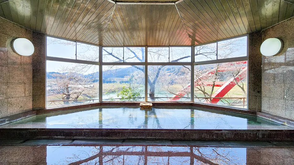 Yanaizu Onsen Tsukimigaoka Community Center
