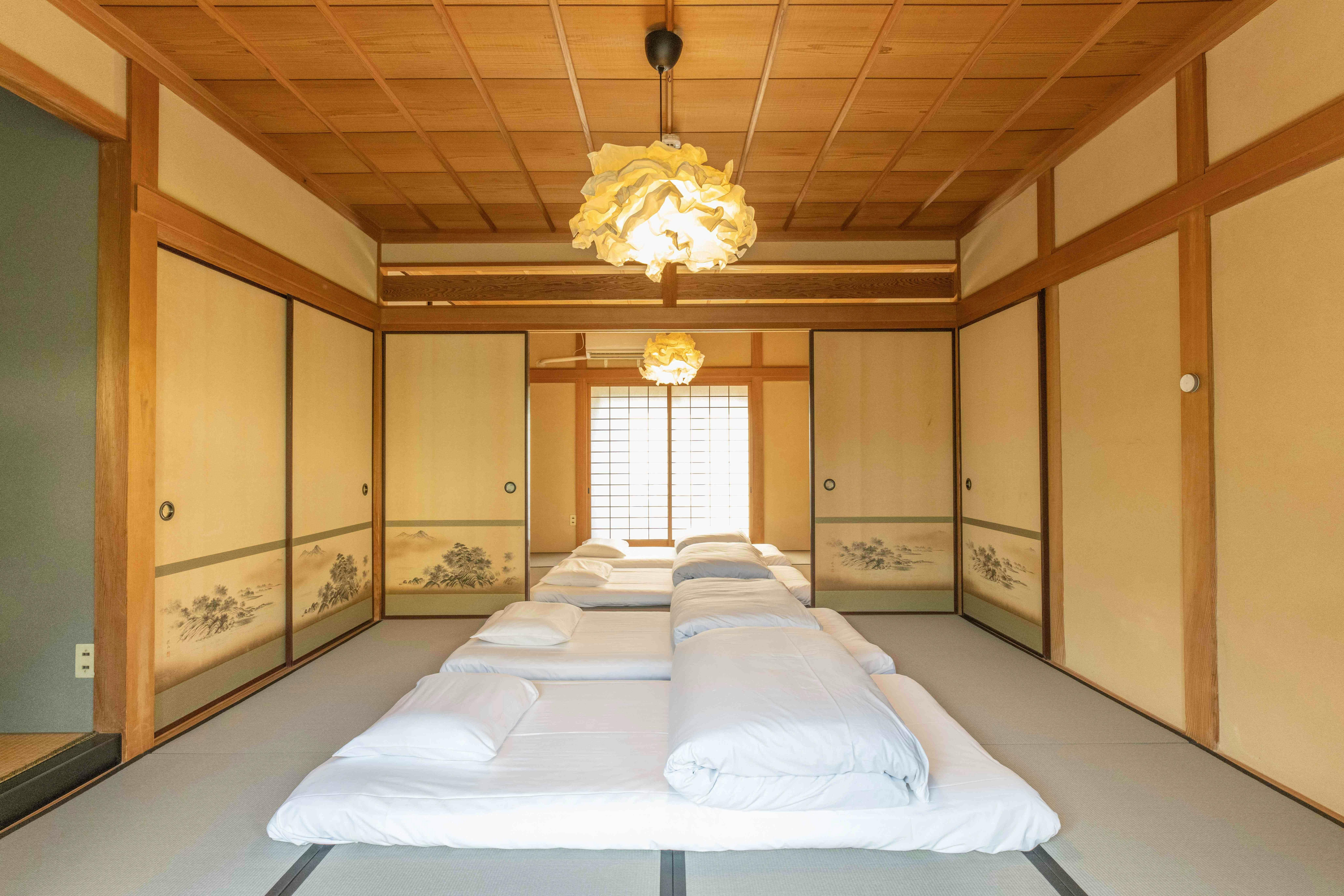 Hasumi - Villa at the Foot of the Mountain