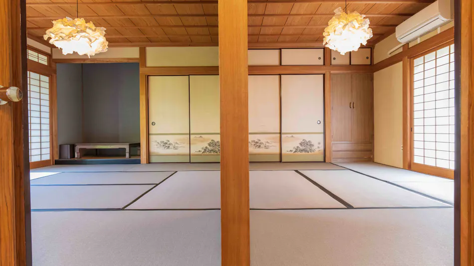 Hasumi - Villa at the Foot of the Mountain