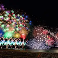 ดอกไม้ไฟดาวในทะเล