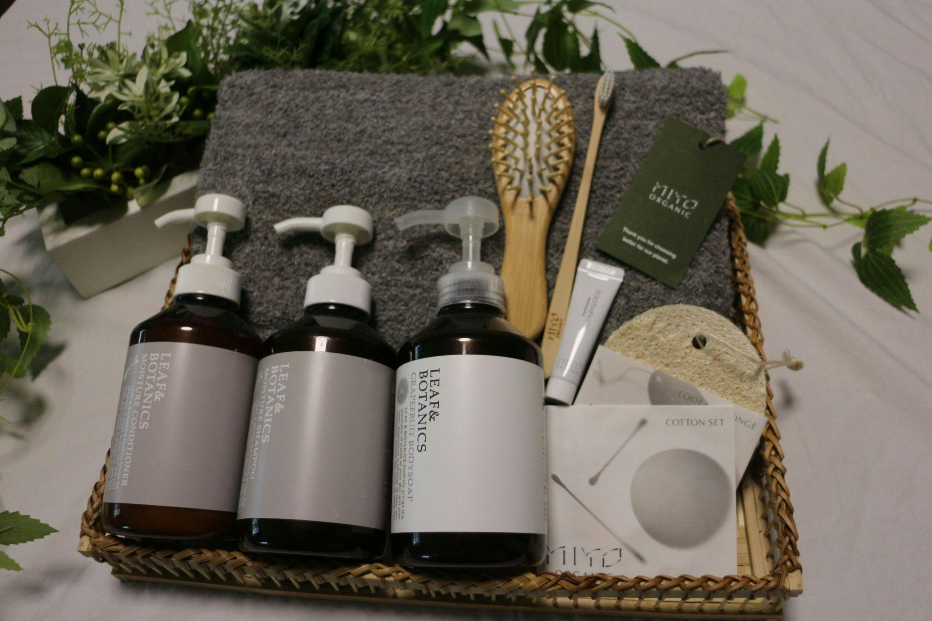 LEAF&BOTANICS