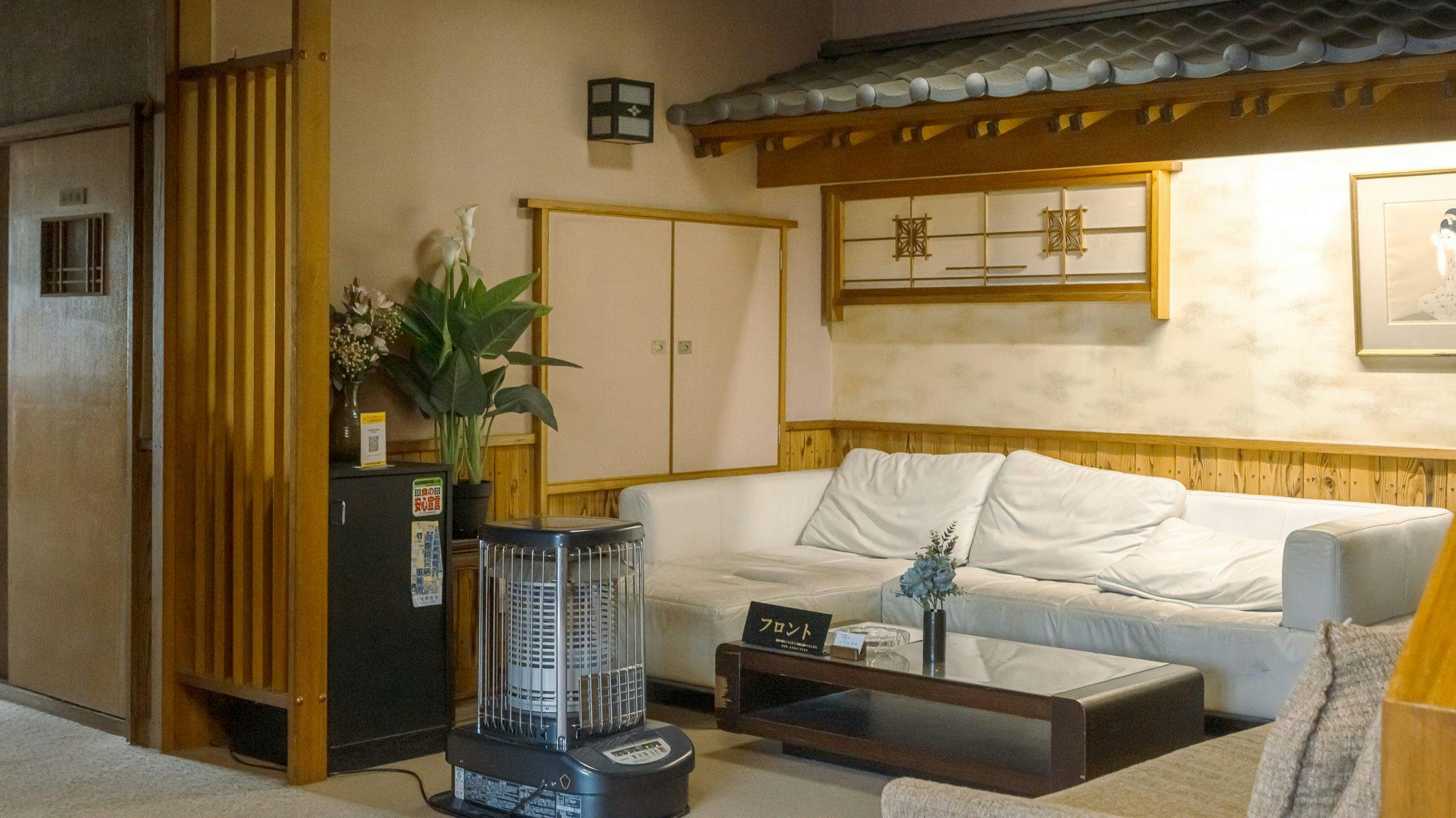 *แผนกต้อนรับและล็อบบี้