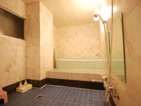 ビジネスホテル三幸荘