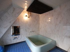 ビジネスホテル三幸荘