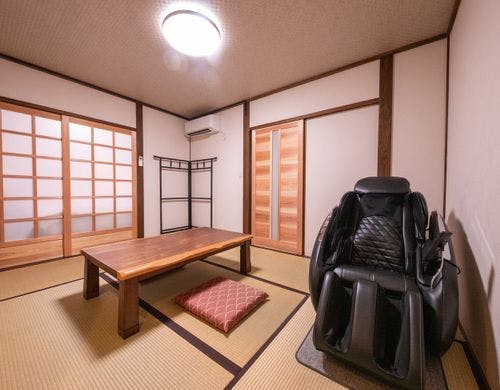 【あやめ】母屋1階_和室6畳＋洋室4畳半