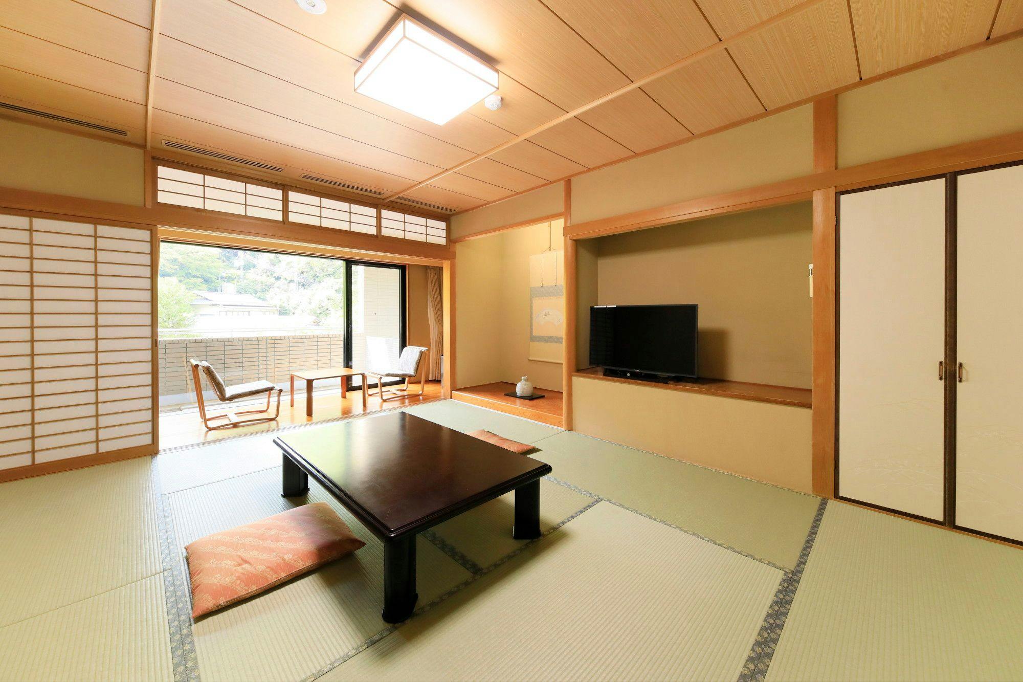 [Kamar Gaya Jepang 10 Tatami]