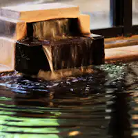 【Pemandian Air Panas Alami dari Sumber Pribadi】