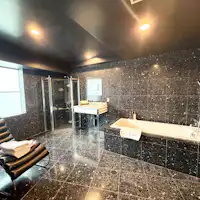 คริสตัลสวีท (ภาพประกอบ)