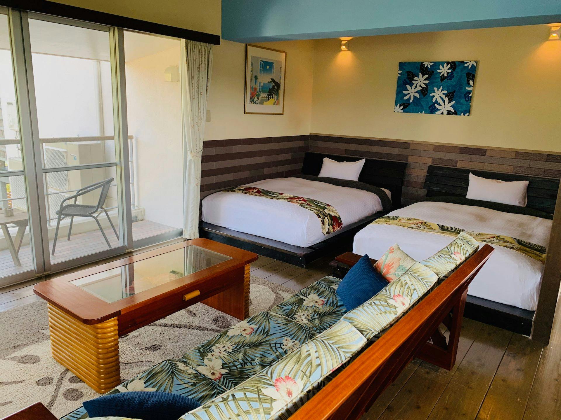 Ma-Blue Garden House