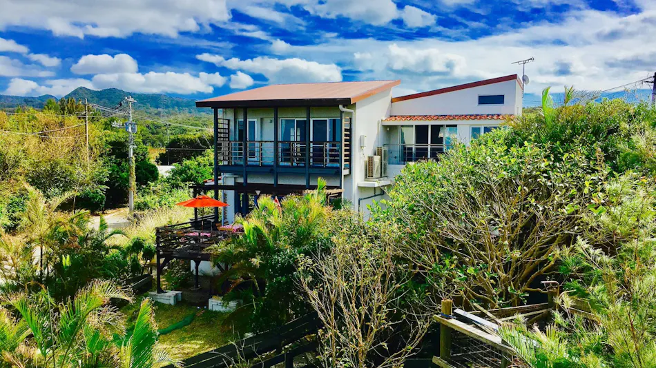 Ma-Blue Garden House