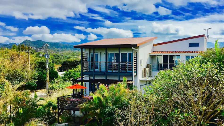 Ma-Blue Garden House