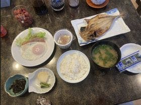 年間民宿　静月荘