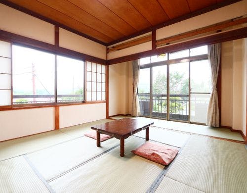 4名が定員の和室10畳 *