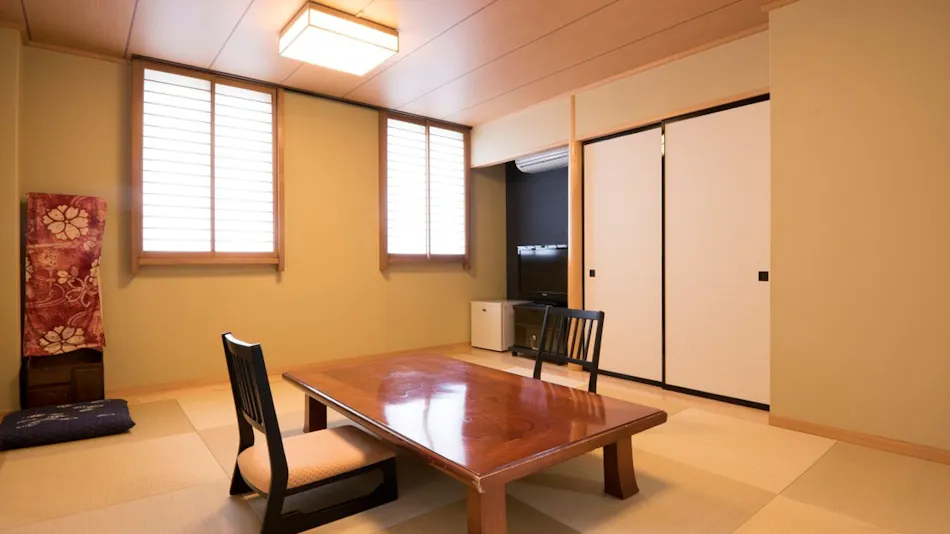 Izu Nagaoka Onsen KKR Izu Nagaoka Chitose-so (National Public Service Mutual Aid Association Izu Nagaoka Resort)