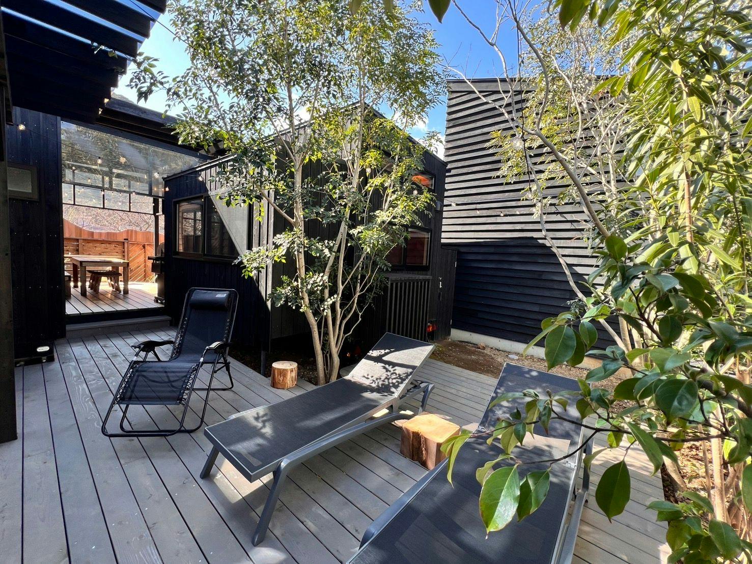 TRAILER ซาวน่าเด็ค