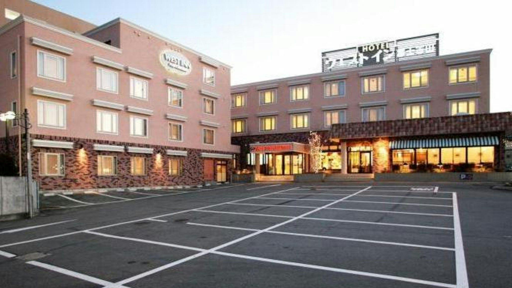 West Inn Fujiyoshida