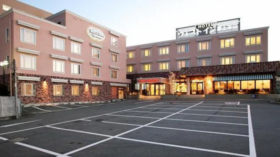 West Inn Fujiyoshida