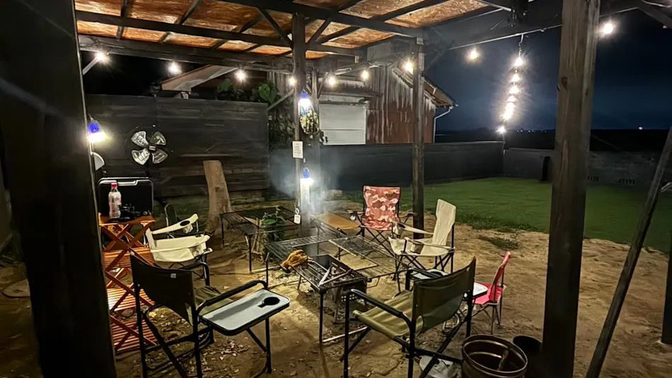 Stayable Traditional House BBQ Site YODO