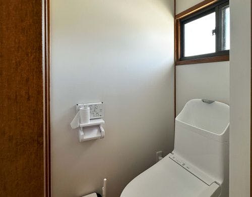 ウォシュレット付きトイレ