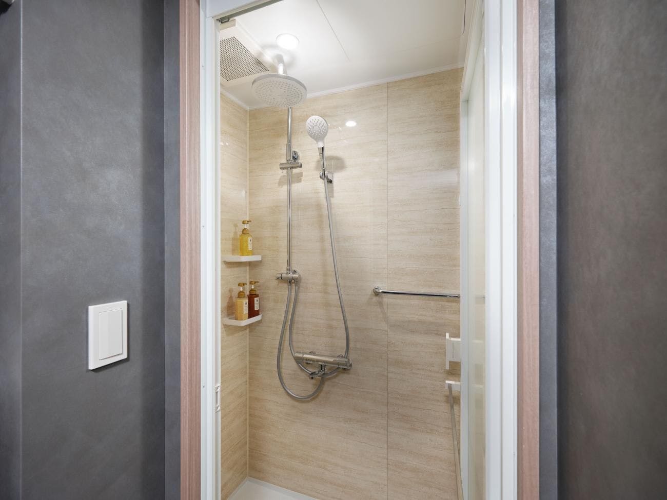 ห้องอาบน้ำ/ดีลักซ์แฟมิลี่