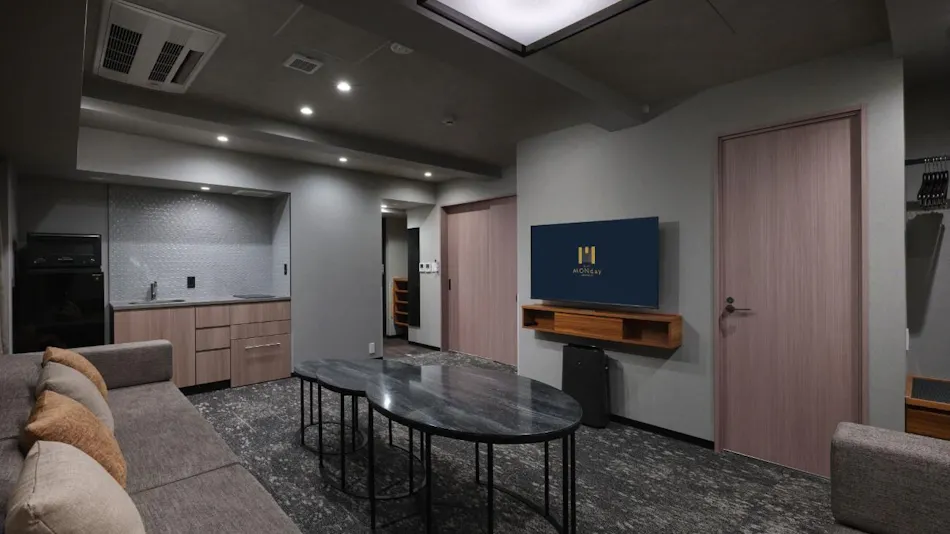 MONday Apart Premium Osaka Namba WEST