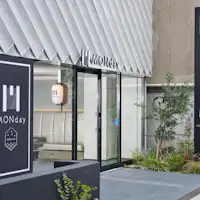 ภายนอกโรงแรม