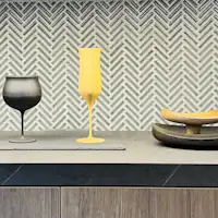 นิทรรศการในล็อบบี้ "Gato Mikio Shoten" เครื่องเขินยามานากะ