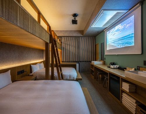 バンクベッドルーム　プロジェクター