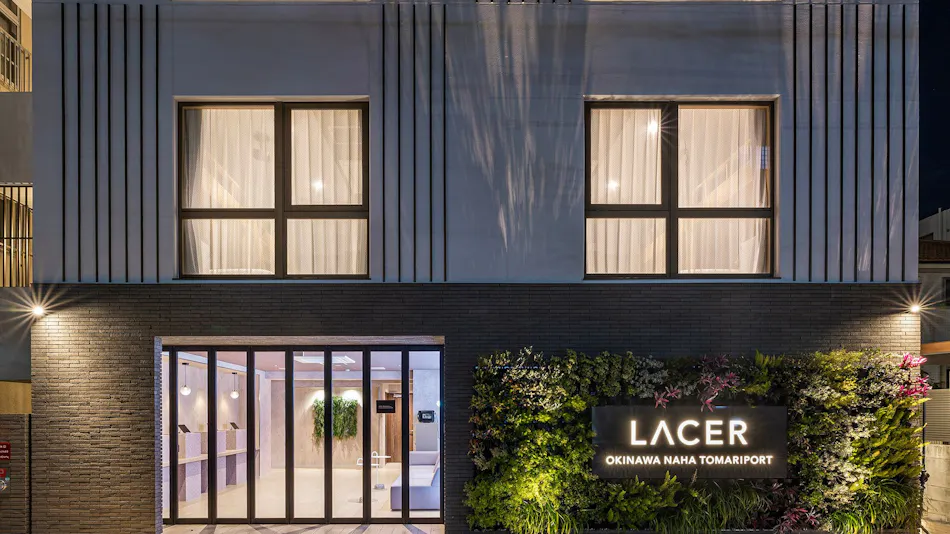 LACER OKINAWA NAHA Tomariport