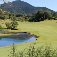 *สิ่งอำนวยความสะดวกกลางแจ้ง (สนาม)