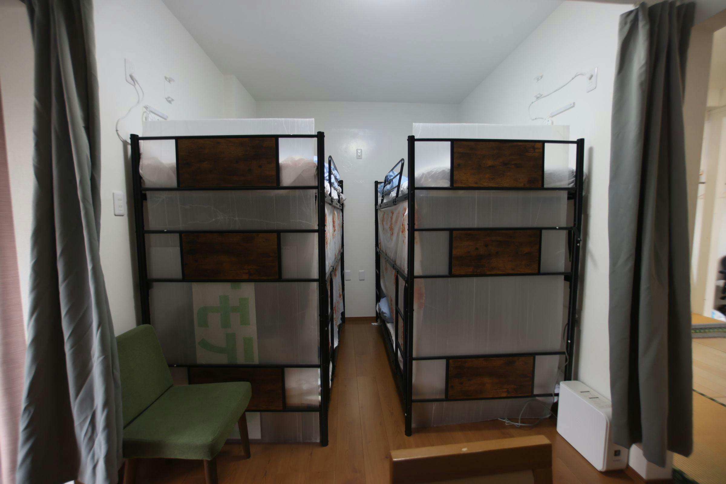 ห้องพักรวม 1F102 ชั้นบน/ชั้นล่าง