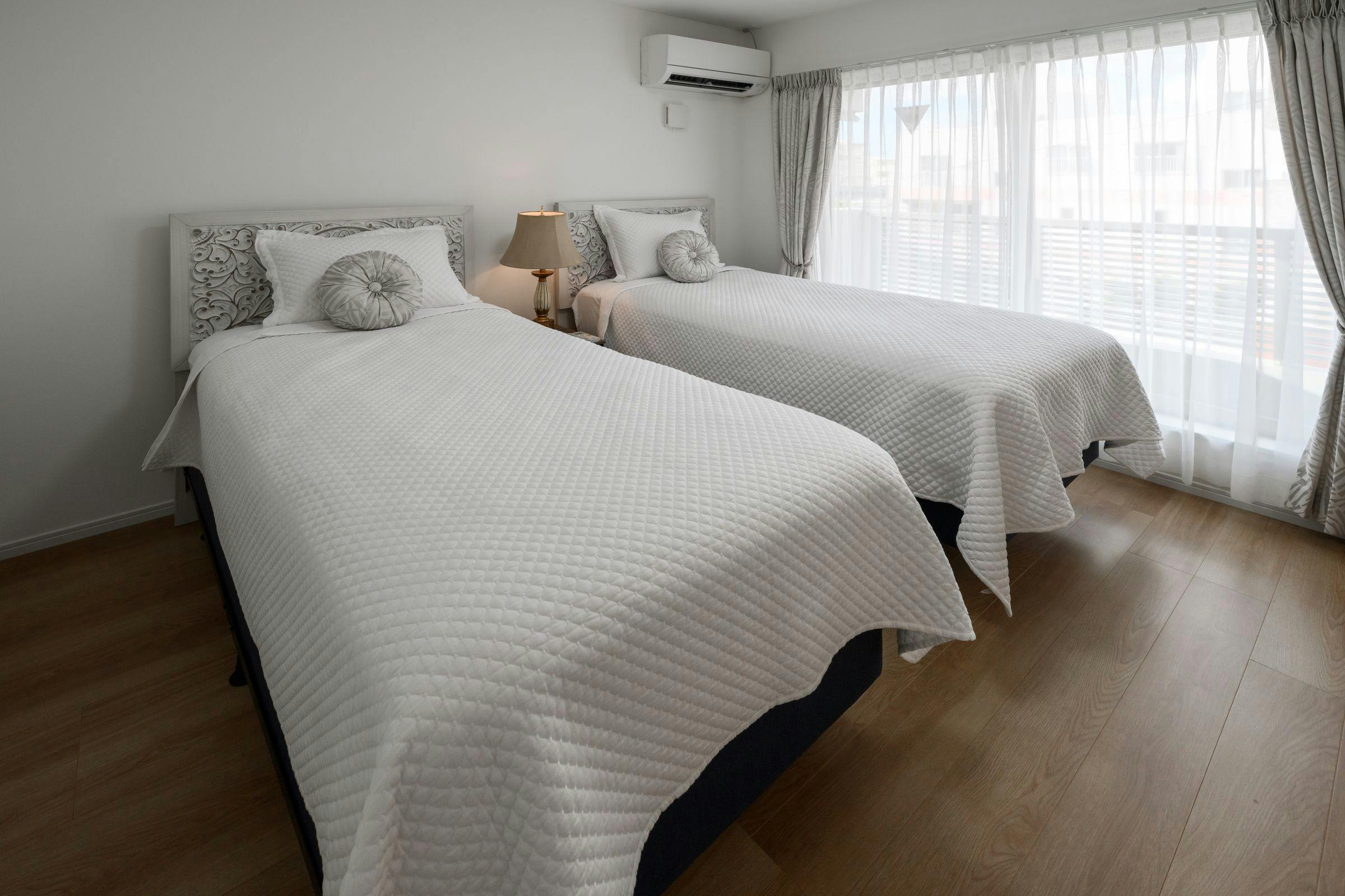 Araha Beachway Inn