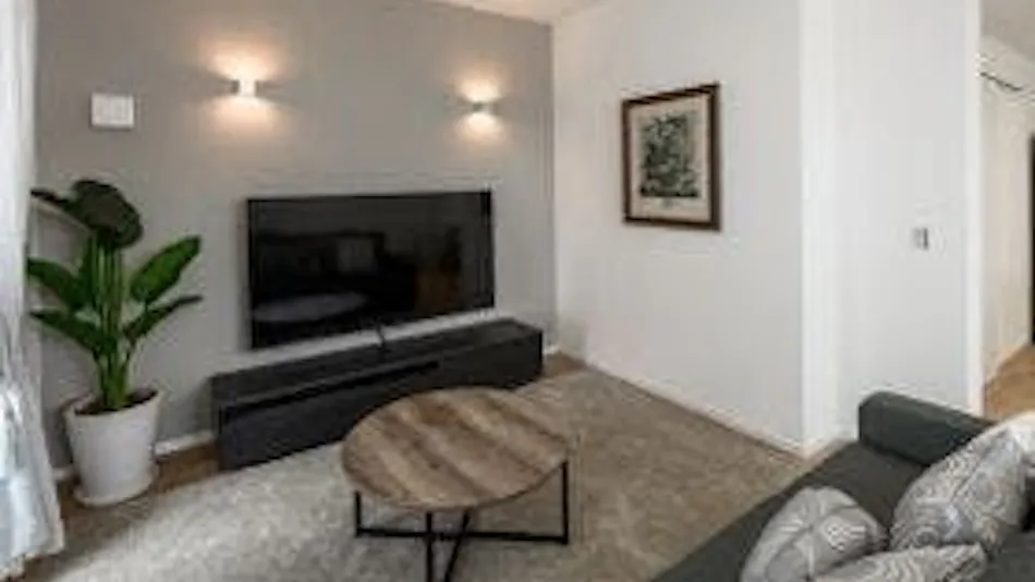 Araha Beachway Inn