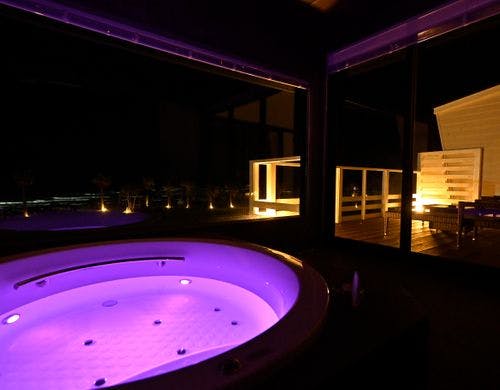 ヴィラ　バスルーム・バルコニー