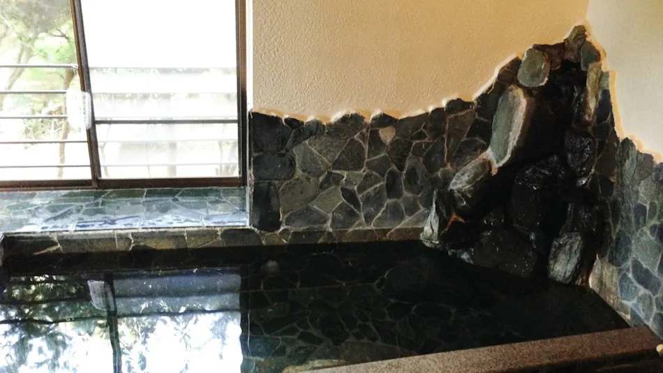 Natural Singing Sand Onsen, Indoor Bath, Accommodation YAYOSHI