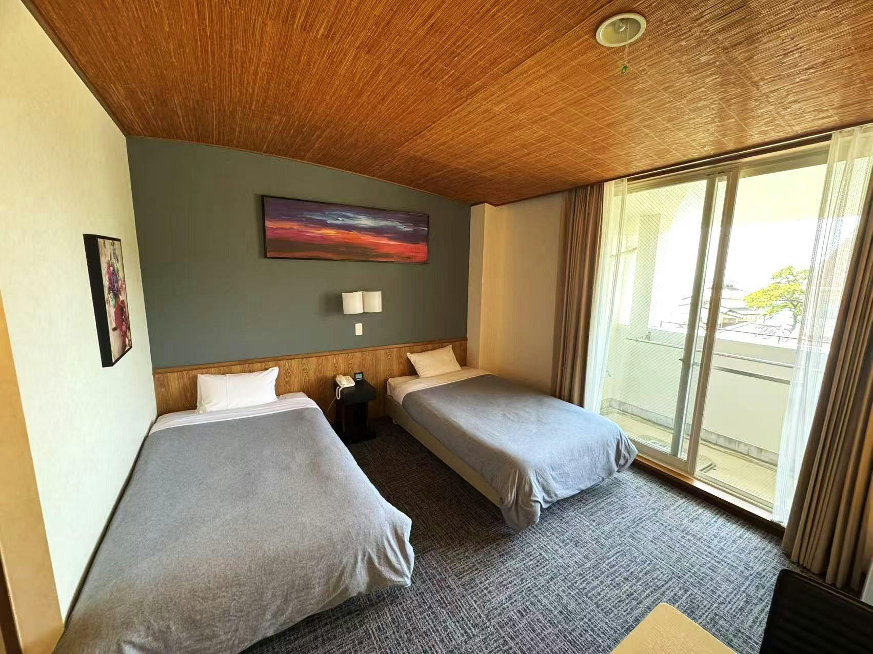 Shin Nishiki Hotel