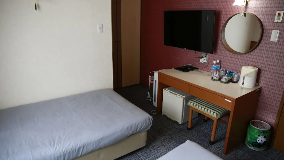 Shin Nishiki Hotel