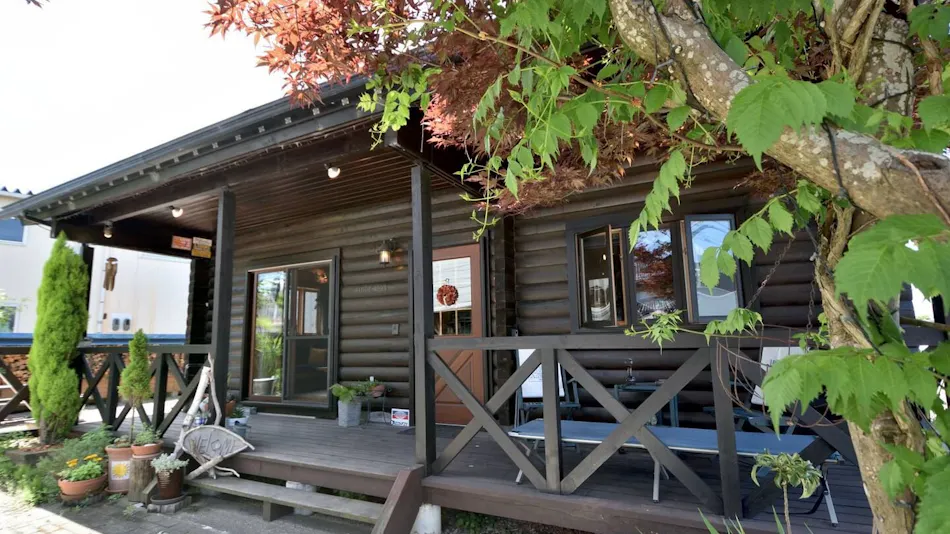 Carrefour Guesthouse